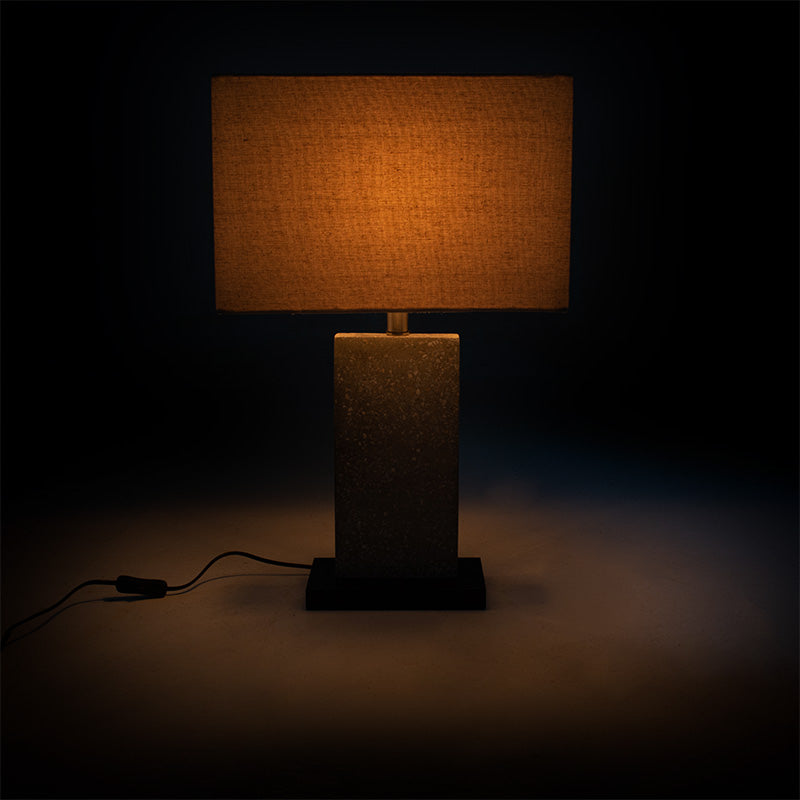 Τable metal lamp PWL-0936 pakoworld Ε27 with polyresin-beige shade 41x21x64cm