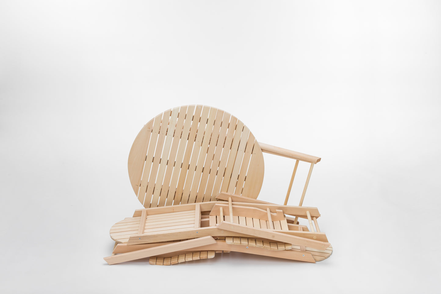 Градински комплект кръгла маса + 4 стола