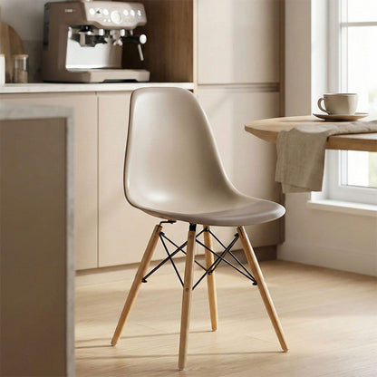 Julita chair cappuccino PP with wooden legs in natural finish 46x52x81cm